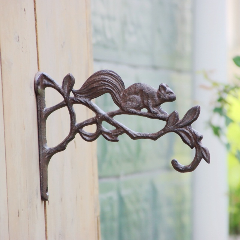 Flower Wall Panel - アンティーク調の鋳鉄製壁掛けフック。家庭用、庭、バルコニー、中庭などに最適な吊り下げ用ブラケット。屋外用の装飾フックとして、花かごなどを飾るのに。